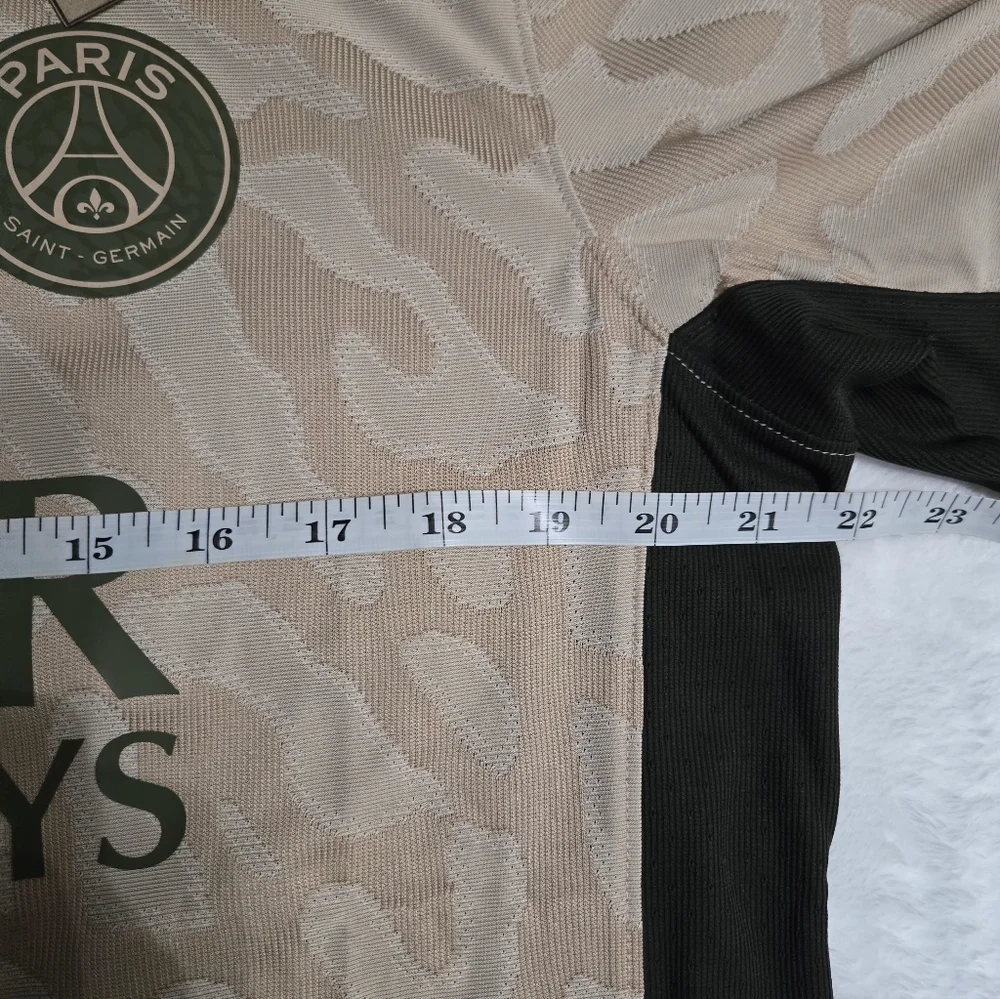 Nike PSG x Jordan 2024 Soccer Jersey  Men's Sz Large $170 FD6503-201